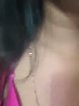 hornyzinia123 webcam