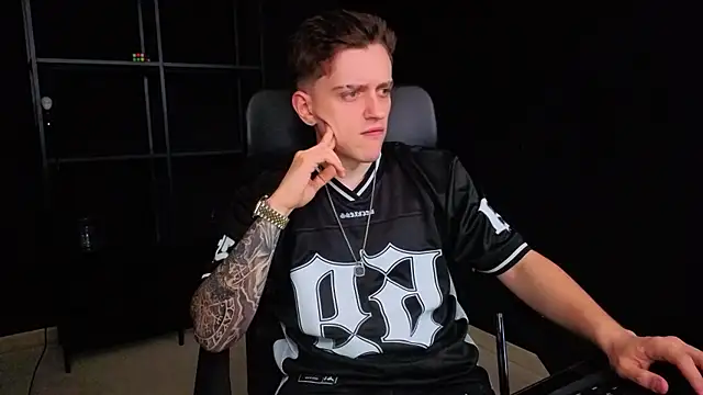 FelixStarkk webcam