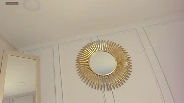 CharlotteBrownn_ webcam