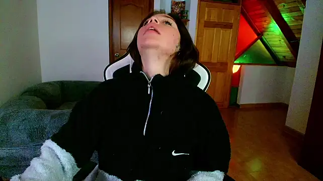 nicolthompsonn webcam