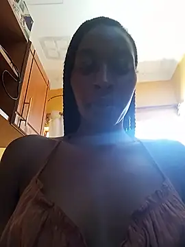 Zinnah_Q webcam