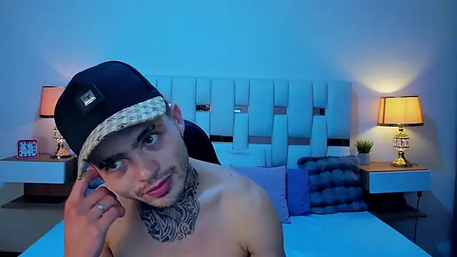 Zeus_damian21 webcam