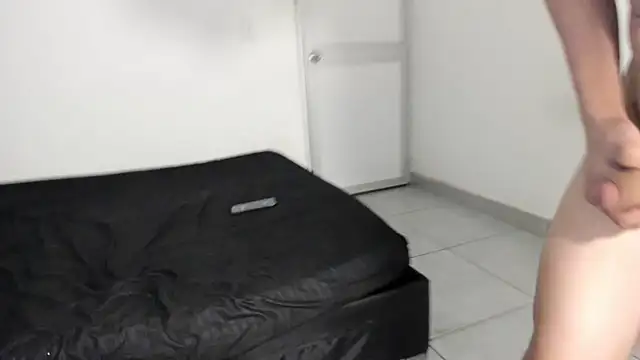 mai_duvan_x webcam
