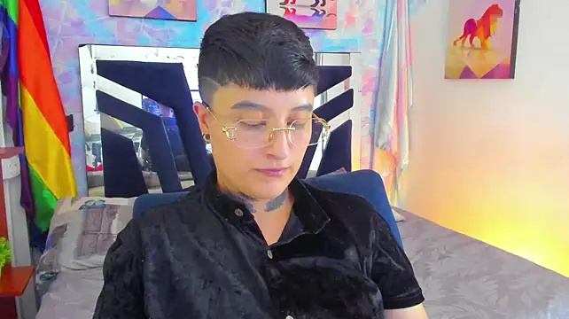 abby_thompson____ webcam