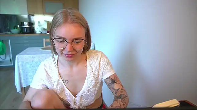 Emilyemmi webcam
