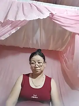 Lena_9x webcam