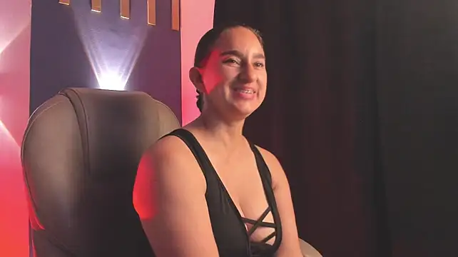 Maya369 webcam