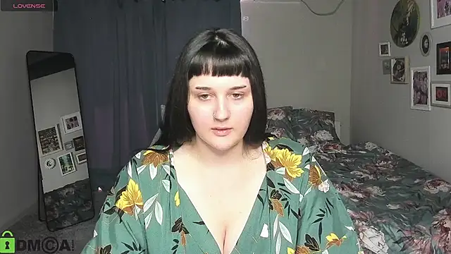 Mia__sensual webcam