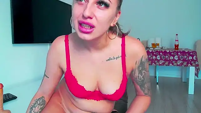 CrazyBhonnieX webcam