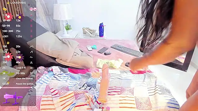 LauraSaenz01 webcam
