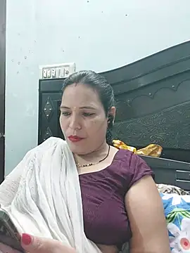 Poojabhabi101 webcam