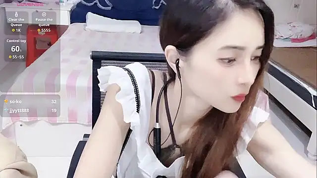 miaomiao-99 webcam