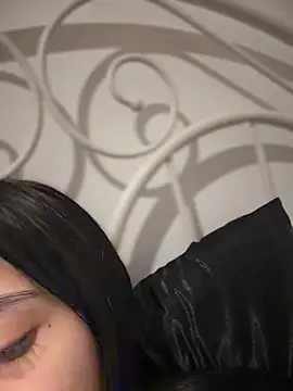 jioryovo (F young) - Flash boobs 🩵🦢
