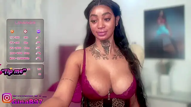 GinnaBolton webcam