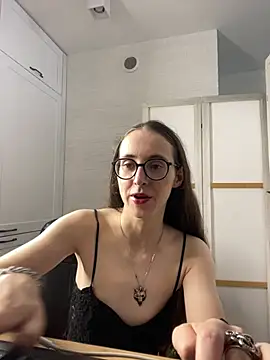 MartiniiSelenna webcam
