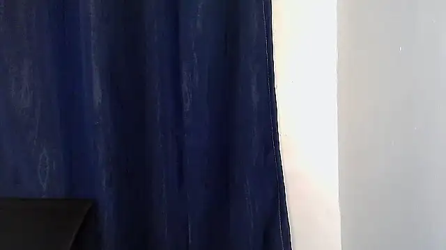 Vanilla_Essence webcam