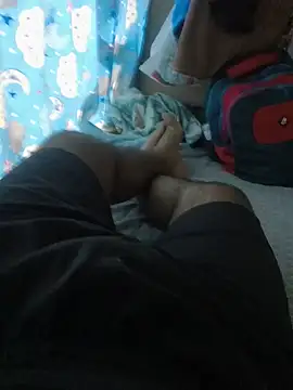 Gururonny07 webcam