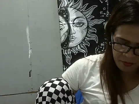 juicycum069 webcam