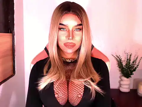 Model: NataliaFernandezz