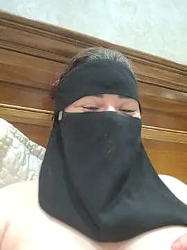 Bisan_sexy webcam