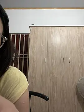 Babybooo01_ webcam