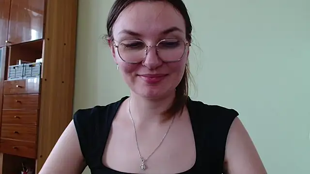LooveELLYx webcam