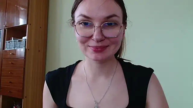 LooveELLYx webcam