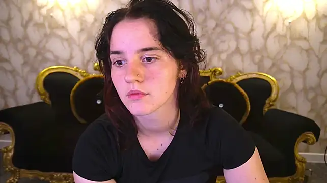 CassandraGold webcam