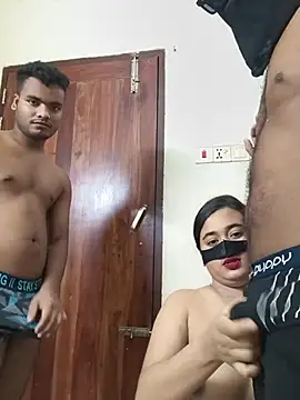 PRIYA_KOLKATA webcam