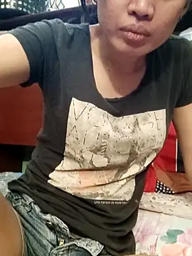 QueenSoreal webcam