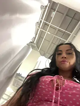 CrazzyChicks webcam