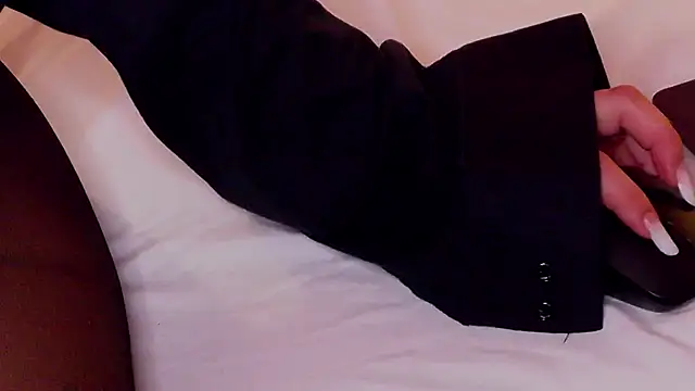 IveySin webcam