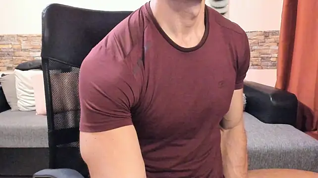 HotHunkTrainer webcam