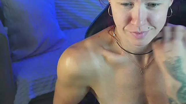 Spoty_Kate_ webcam