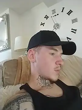 AceMonroe webcam