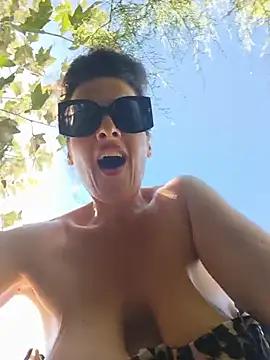 RebeccaNoble webcam