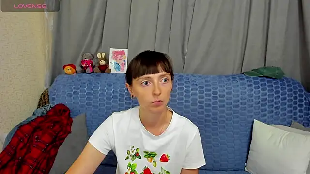 TayanaJons webcam