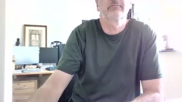 HotLucas66 webcam