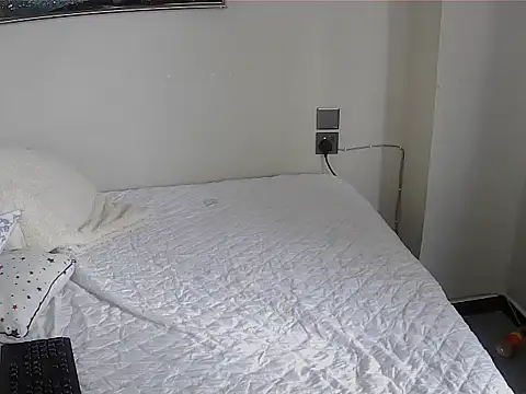 sweetsin12 webcam