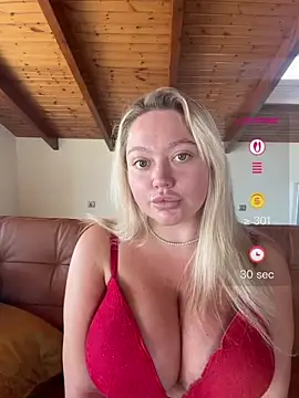 misstitmouseofficial webcam