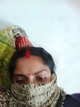 Poojaxx56 webcam