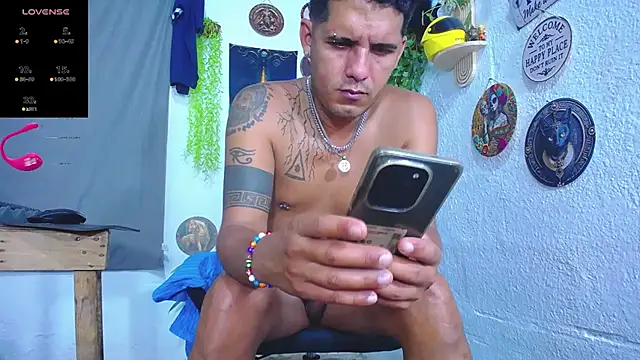 Zack_Grey webcam