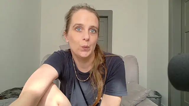 Chantalee webcam