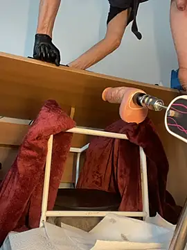 Assforgloryhole webcam