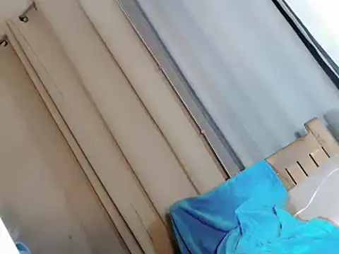 Hot_Trans_Diva69 webcam