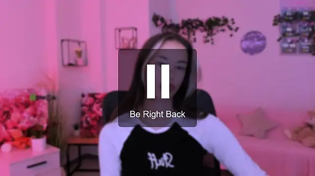 mia_mooon_ webcam