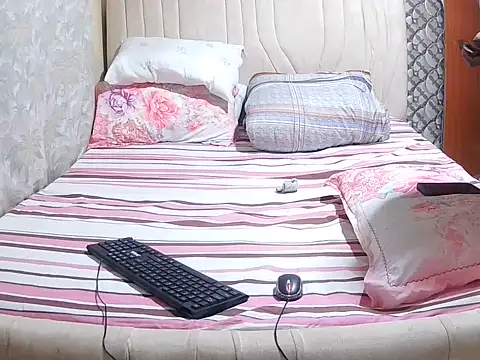 sweet_slender webcam