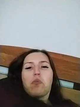 SweetyMommy77 webcam