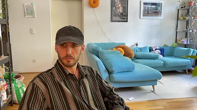 leonmortis666 webcam