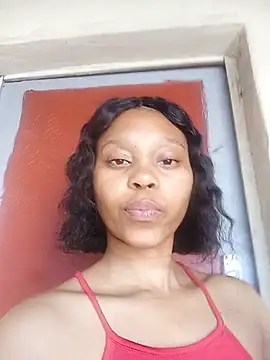 EbonyJuicyAss live sex cam
